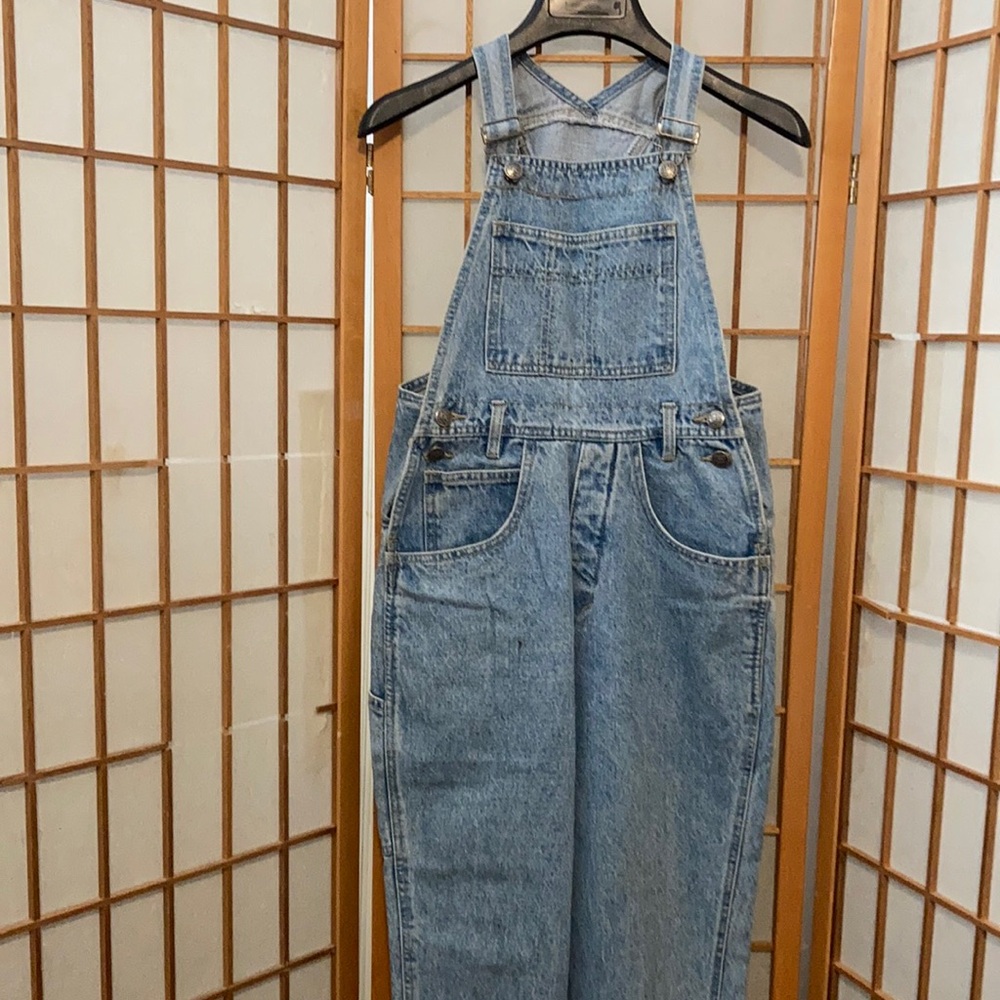 Vintage D’Mode Classix denim overalls. Size small. Not worn.
